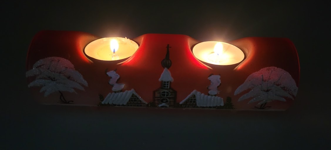 Válec 17cm červený na 2 čajové svíčky